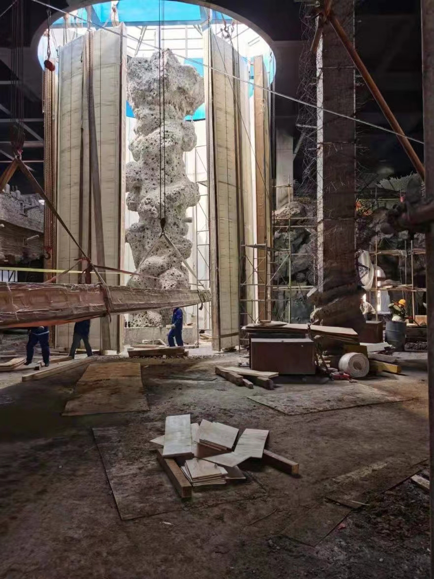 Akryl&aacute;tov&aacute; akv&aacute;ria - INSTALACE LEYU 