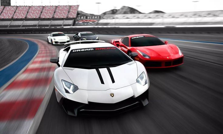 Automobil