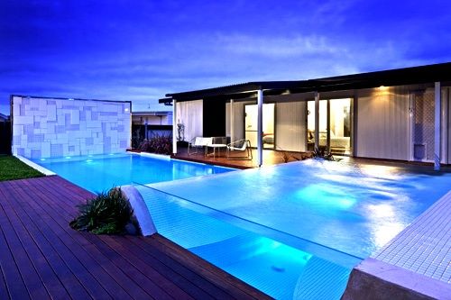 ਐਕ੍ਰੀਲਿਕ ਸਵੀਮਿੰਗ ਪੂਲ 