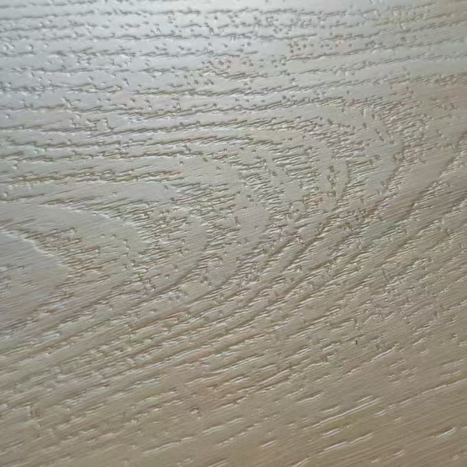 Satunnainen EIR LVT