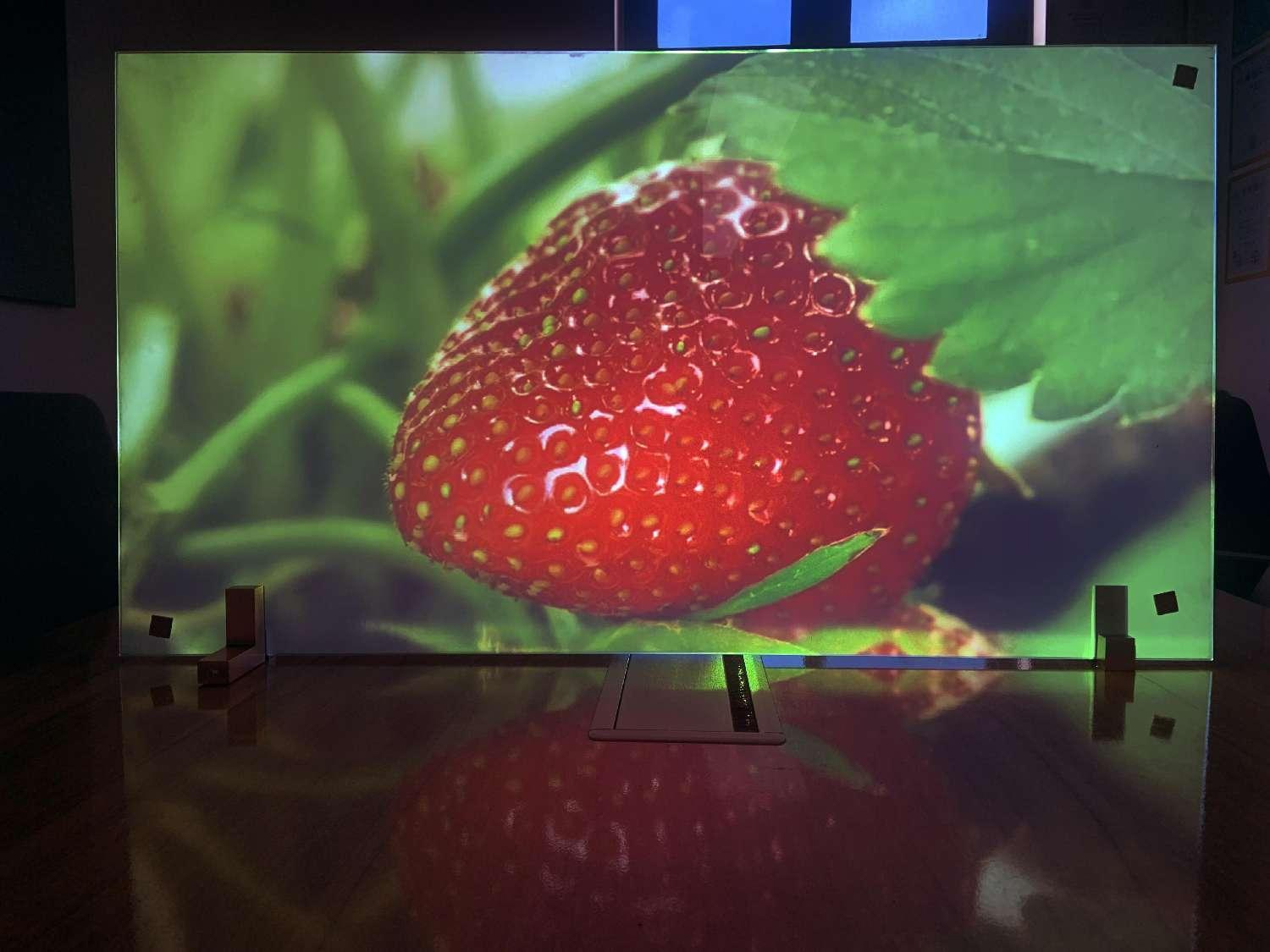 فيلم ثلاثي الأبعاد INTY20 - مع تأثير إطفاء الضوء