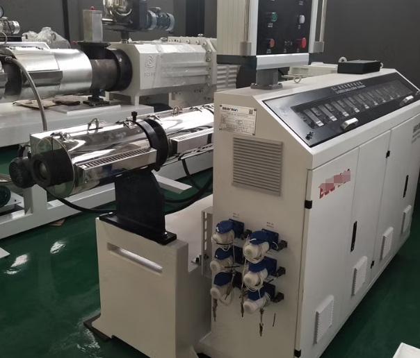 extrusion equipment_08 экструзионное оборудование_08