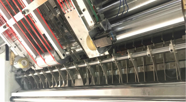 DX-1450/1650/1650XL/2050/2100 Auto High-speed Flute Laminator 