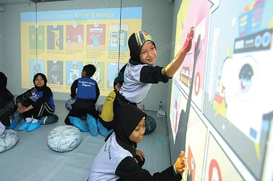 Sensory therapy for autism