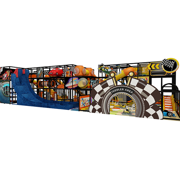 auto-avontuur-indoor-speelstructuur-met-buis-glijbanen-en-klimobstakels.jpg