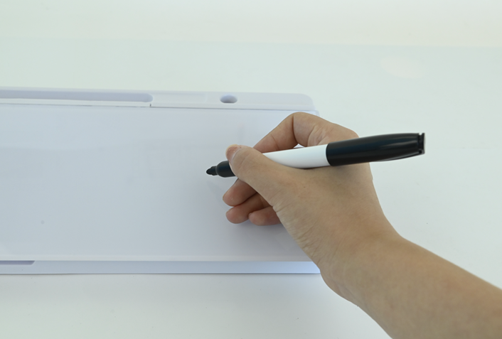 Are Glass Whiteboards Worth Buying?