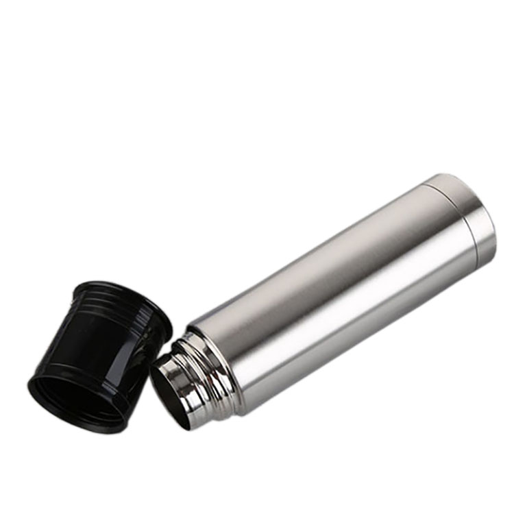 500ml 750ml Simple Outdoor Lightweight Stainless Steel Water Bottle with Plastic Lid