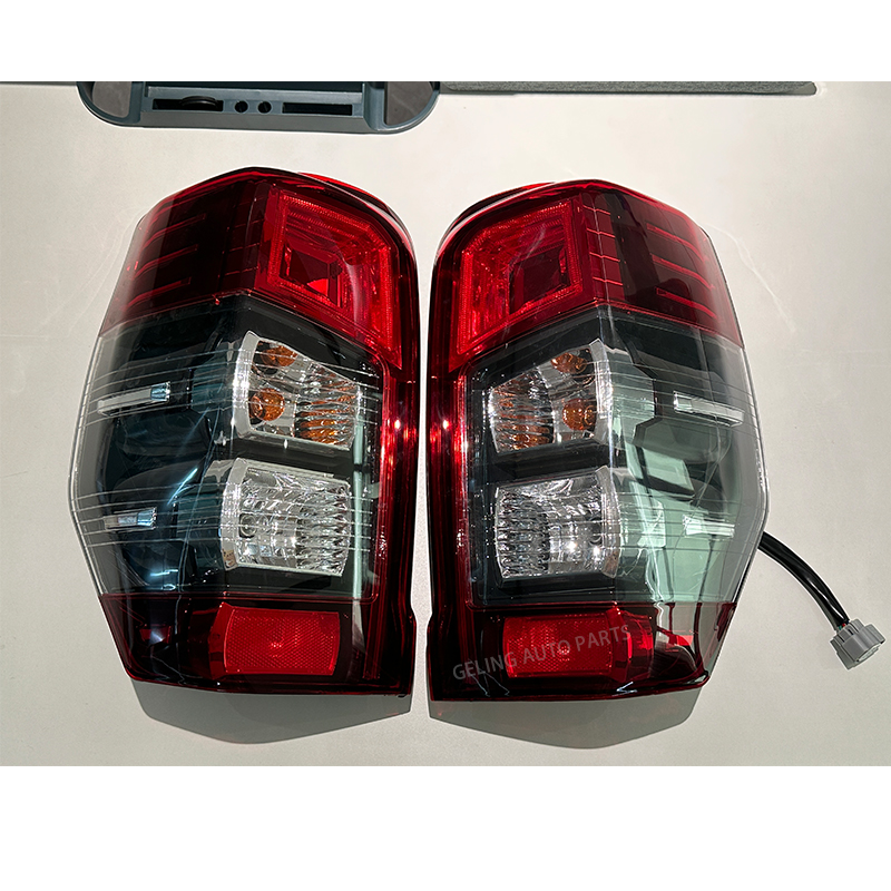 Luce posteriore alogena per Mitsubishi Triton L200 2019