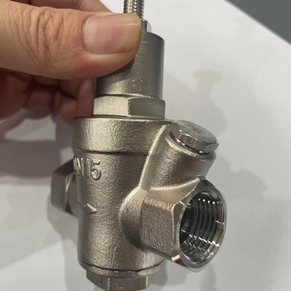Katup Pengurang Tekanan Stainless Steel5
