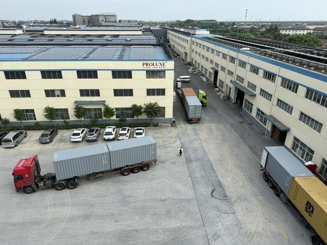 Fabricants de s&ograve;ls SPC de fusta dura