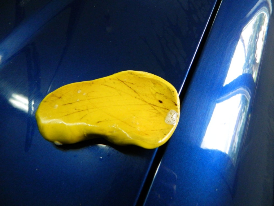 Barra di argilla prima della ceretta