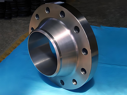 Flanges de tit&acirc;nio