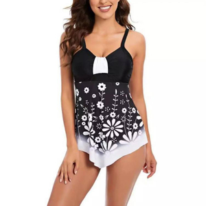 Tankini feminino com roupas de banho de saia