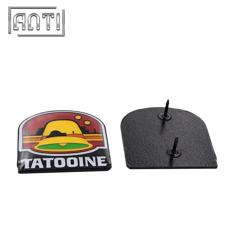 High Quality Badge Novel Lapel Pins Tatooine Armband of Star Wars
