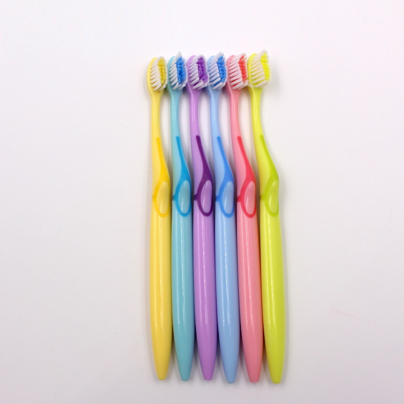 Cepillo de dientes colorido simple