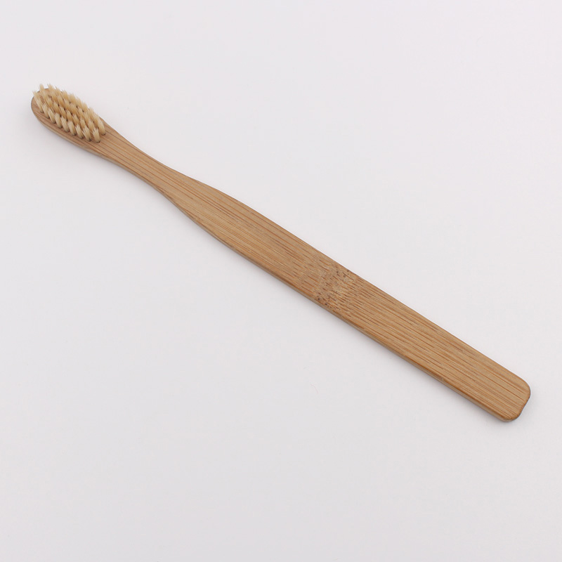 Brosse à dents en bambou à manche plat