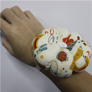 Pumpkin Pin Cushion 15334