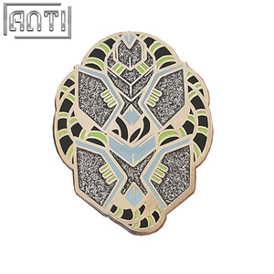 Custom Cartoon Amusing Game Kwaii Silver Glitter Lapel Pins Wholesale Manufacturer Silver Metal Hard Enamel Badge For Boy Gift