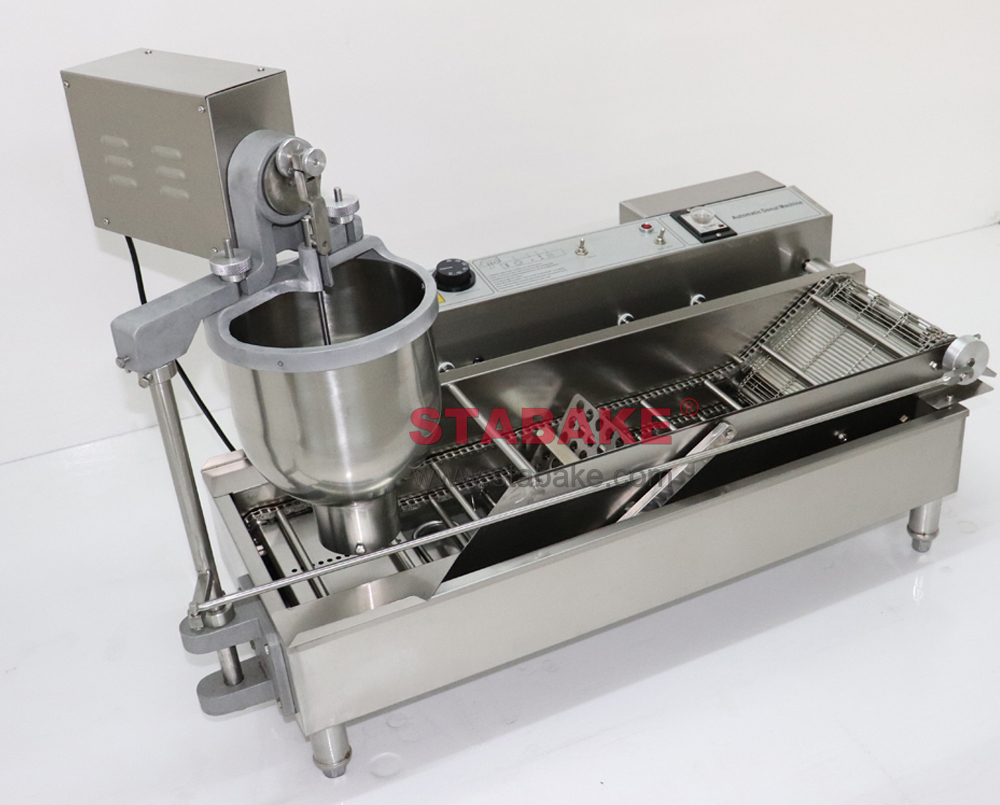Automatic donut frying machine