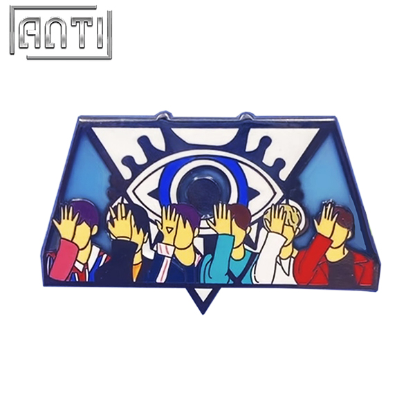 Custom Cartoon Haze Blue Glass Handsome Star Korean Design Lapel Pin Wholesale Manufacturer Black Nickel Metal Badge