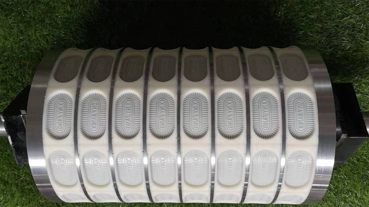 biscuit forming mold 7