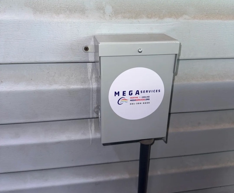 Air Conditioning & Heating Upgrade by Mega Services Heating & Cooling Mega Services Heating & Cooling による空調と暖房のアップグレード