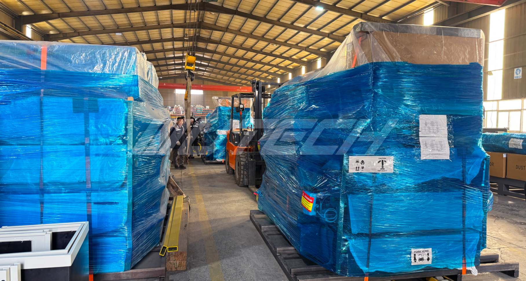 Nh&agrave; sản xuất bộ định tuyến CNC